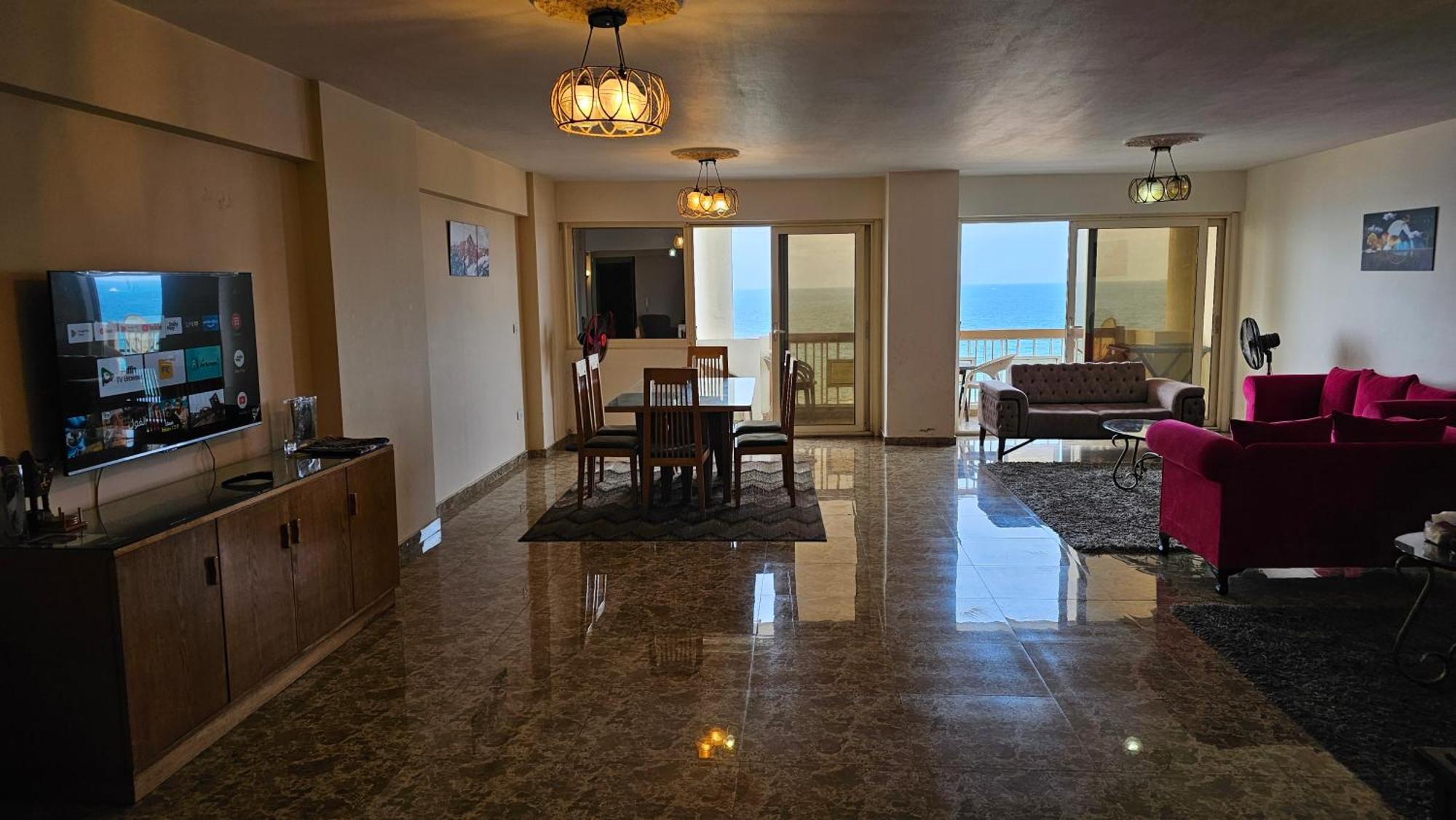 Sea View Heart Apartmán
